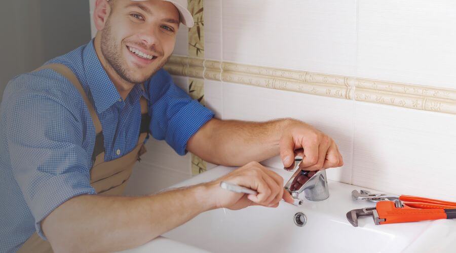 Handle or spout repair in Avoca, IA